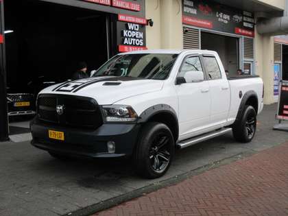 Dodge RAM 1500 5.7 V8 4x4 Crew Cab 5'7 Sport Leer Navi Camer