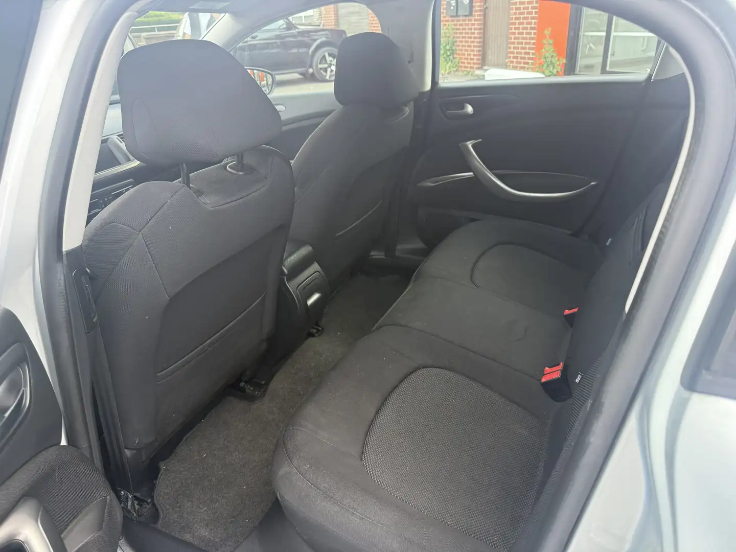 Citroen C5 1.6 HDi Business GPS & Leather (Fleet) - 1