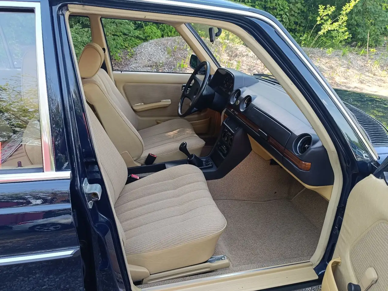 Mercedes-Benz 230 E H-Kz "2.Hd. * 74800 km orginal*SD*HU:neu", foto 12