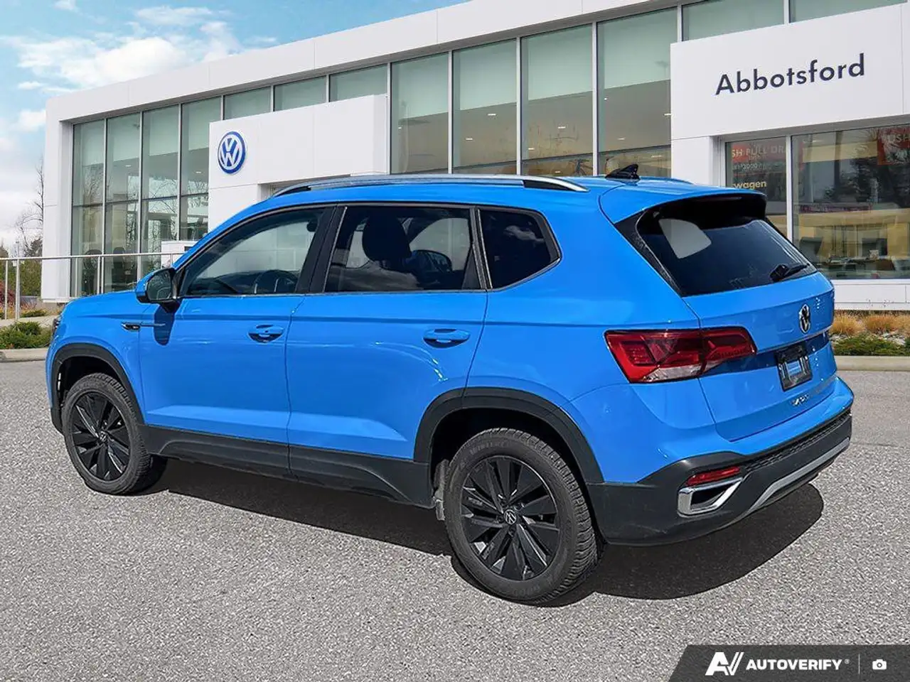 Volkswagen Taos снимка Volkswagen Taos