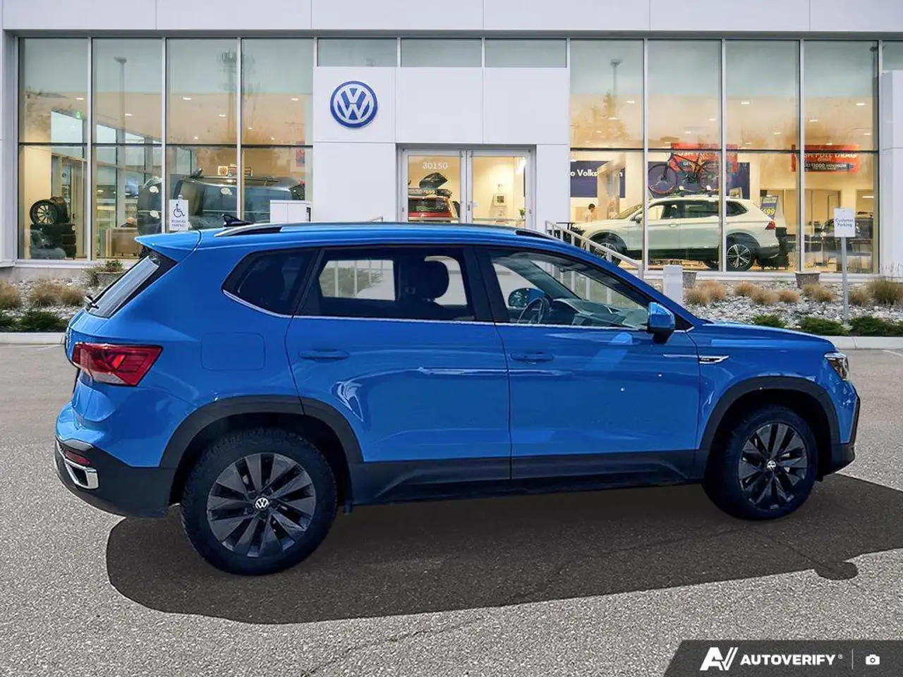 Volkswagen Taos снимка Volkswagen Taos