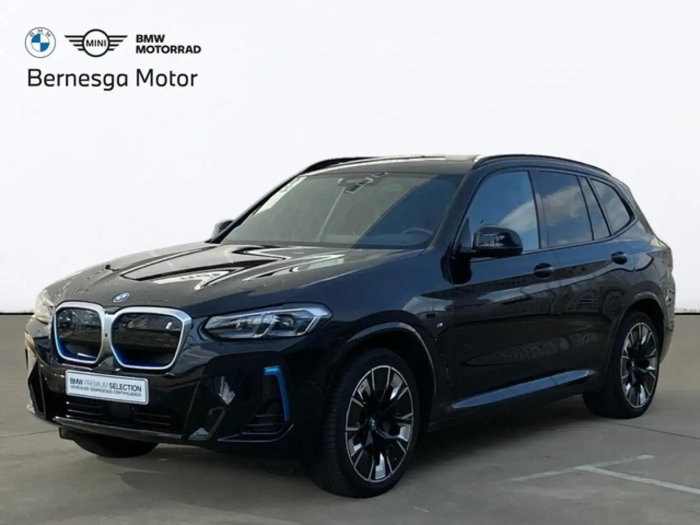 BMW iX3 M Sport Noir - 1