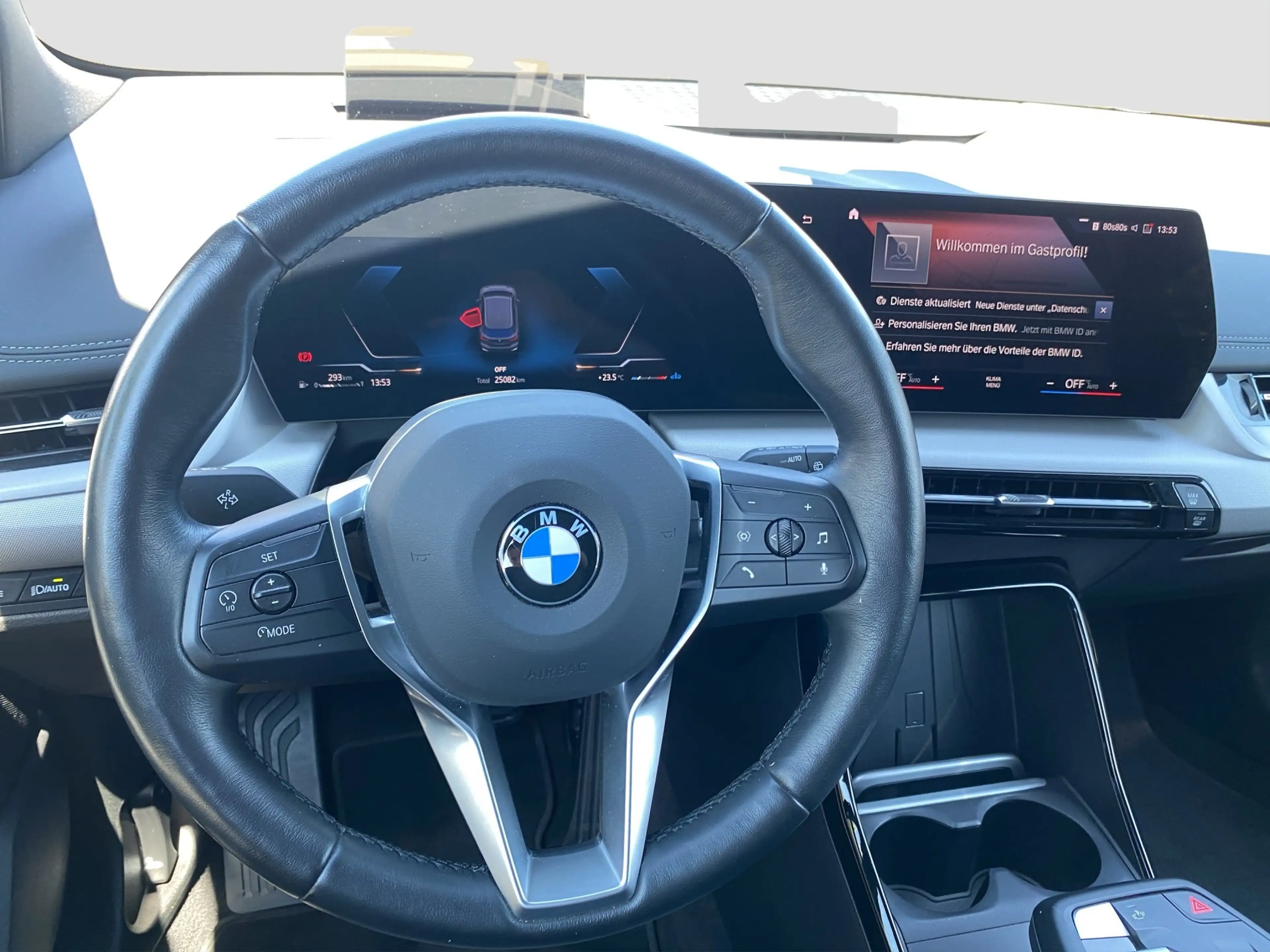 BMW 220 220i Active Tourer ACC Sportsitze SpurA 360° AHK H — photo 13