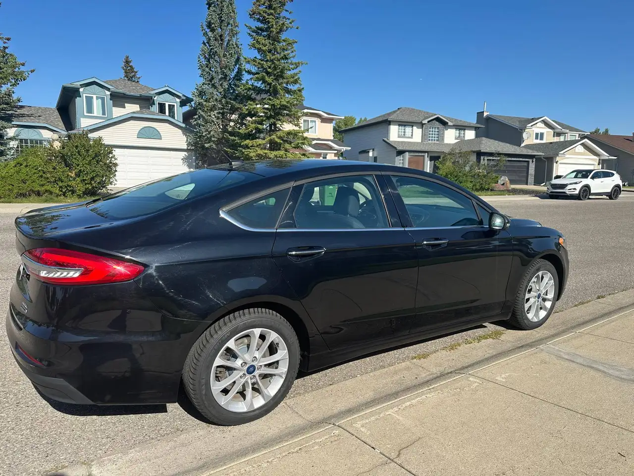 Ford Fusion снимка Ford Fusion