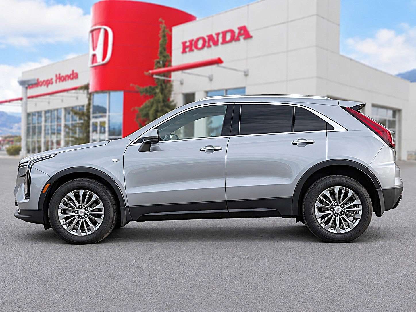 2024 Cadillac XT4
