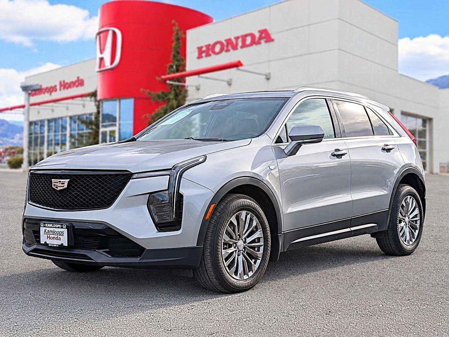 2024 Cadillac XT4