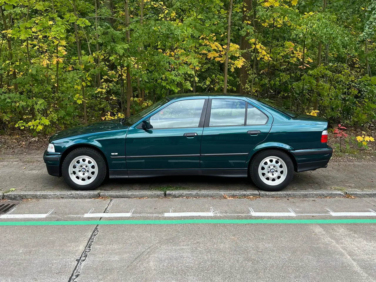 BMW 320i Exclusiv Edition, foto 5