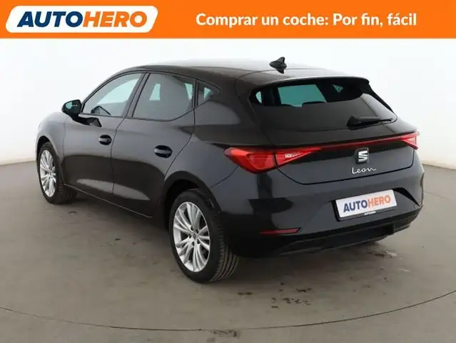 SEAT Leon view 4