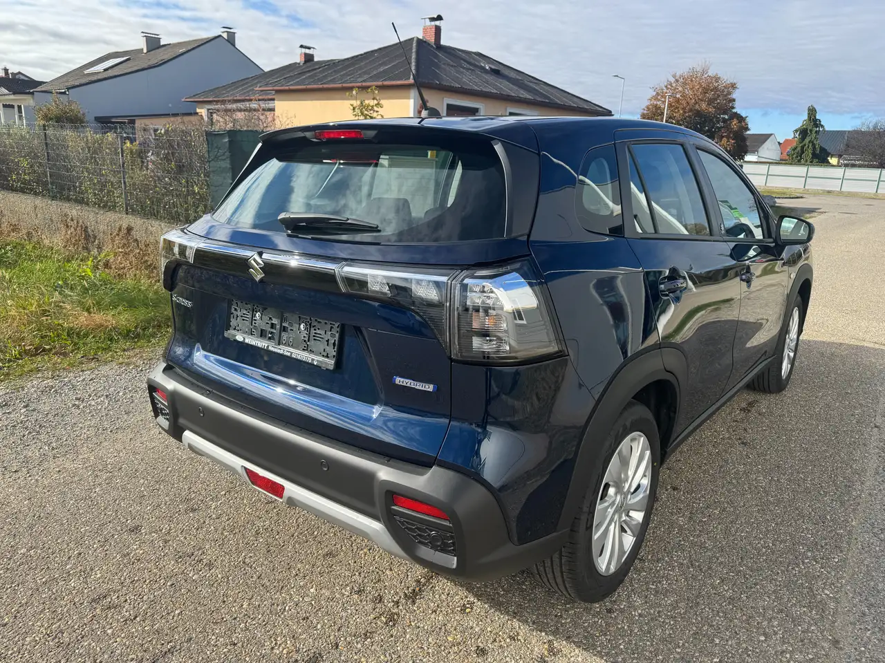 Suzuki S-Cross 2025