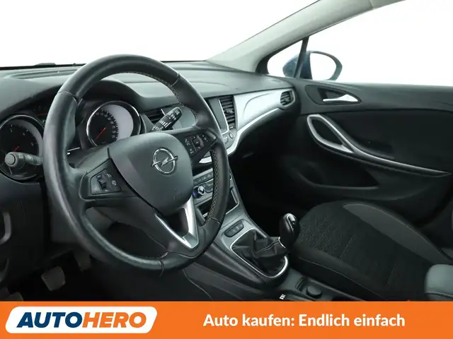 Opel Astra view 11