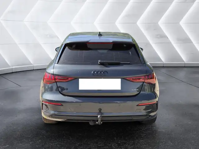 Audi A3 view 3