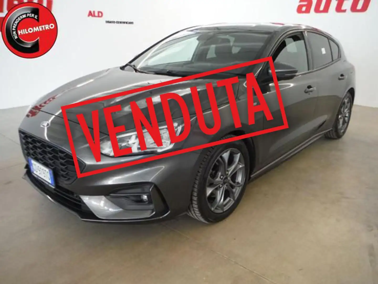 Ford Focus 1.0 EcoBoost Hybrid 125 CV 5p. ST-Line Grijs - 1