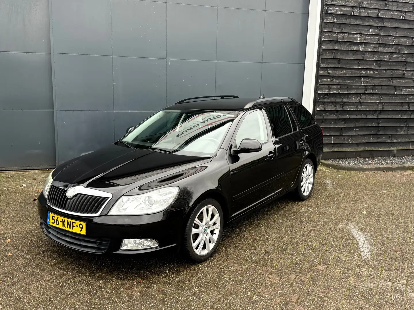 Skoda Octavia Combi 1.4 TSI Ambition Business Line Black - 2
