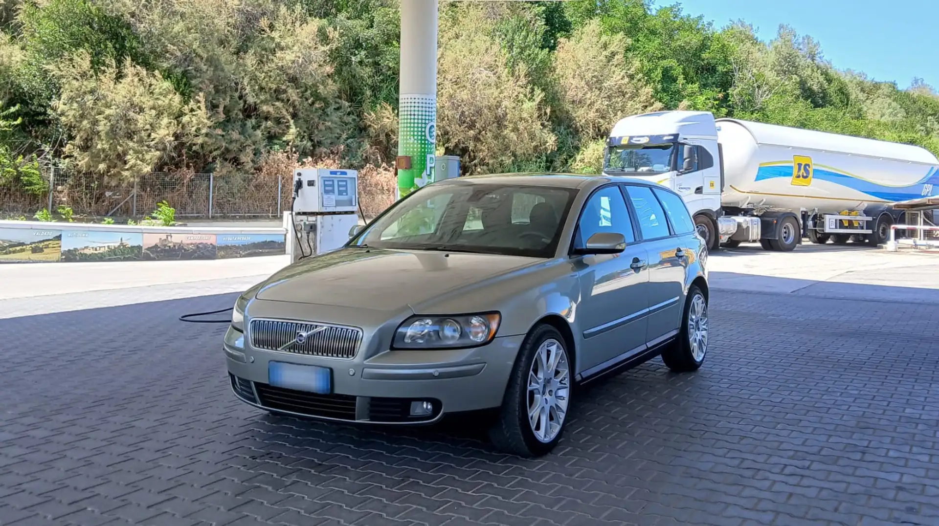 Volvo V50 2.0 Diesel Anno 2007 6 Marce (Tel 353 371 0807) Grigio - 2