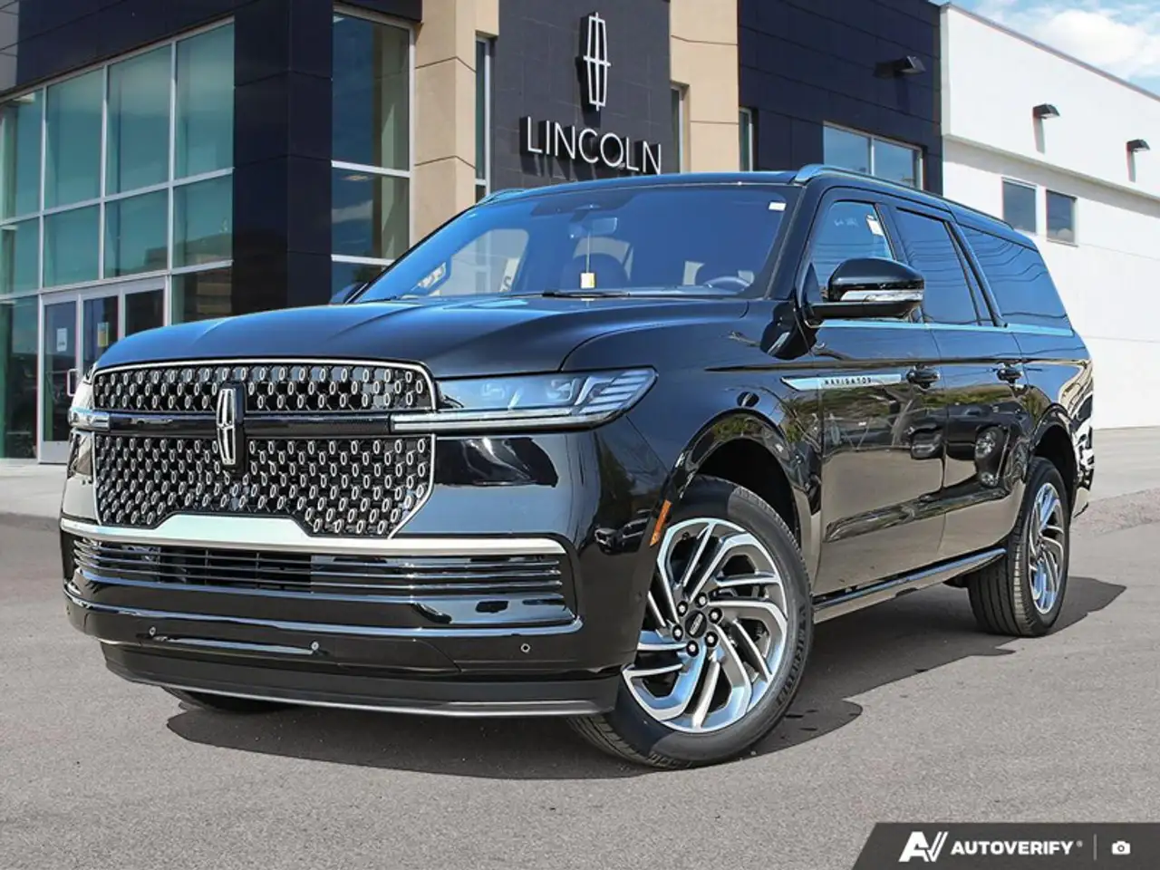 2025 Lincoln Navigator