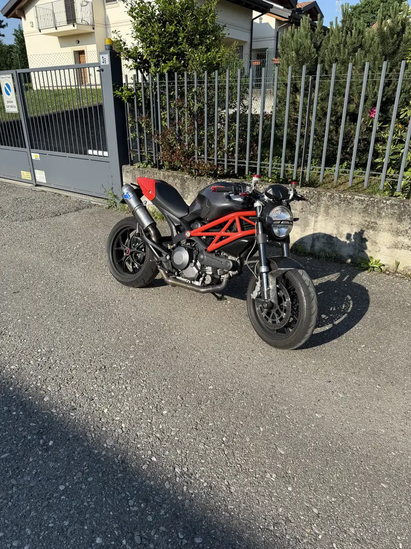 Ducati Monster 696 Rojo - 1