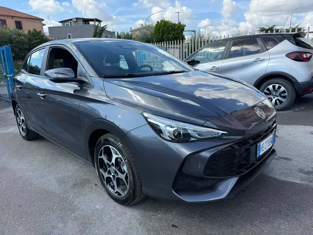 MG MG3 view 4