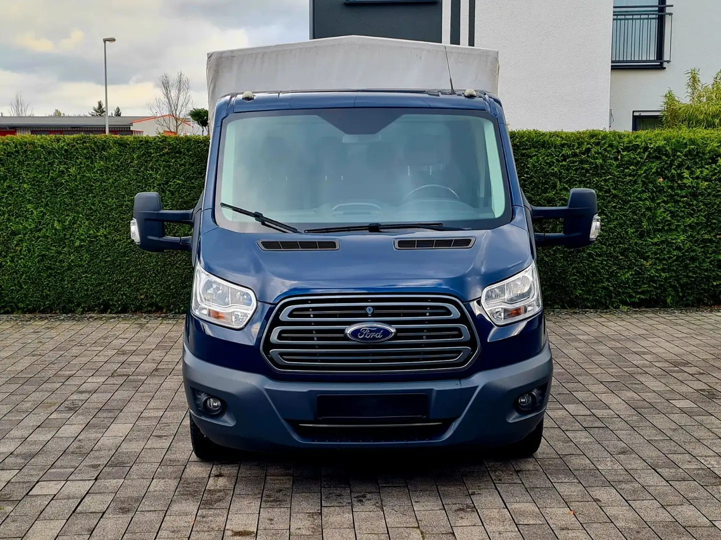 Ford Transit Pritsche L2 Doppelkab + Pritsche 7-Sitze Blau - 2