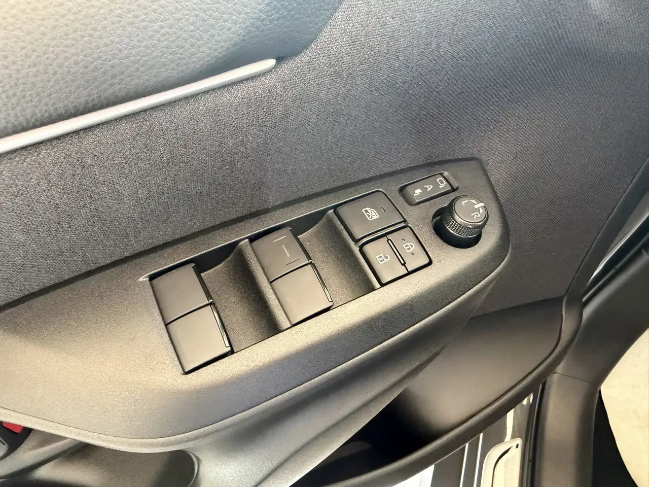 Toyota Yaris 2026 — фото 11