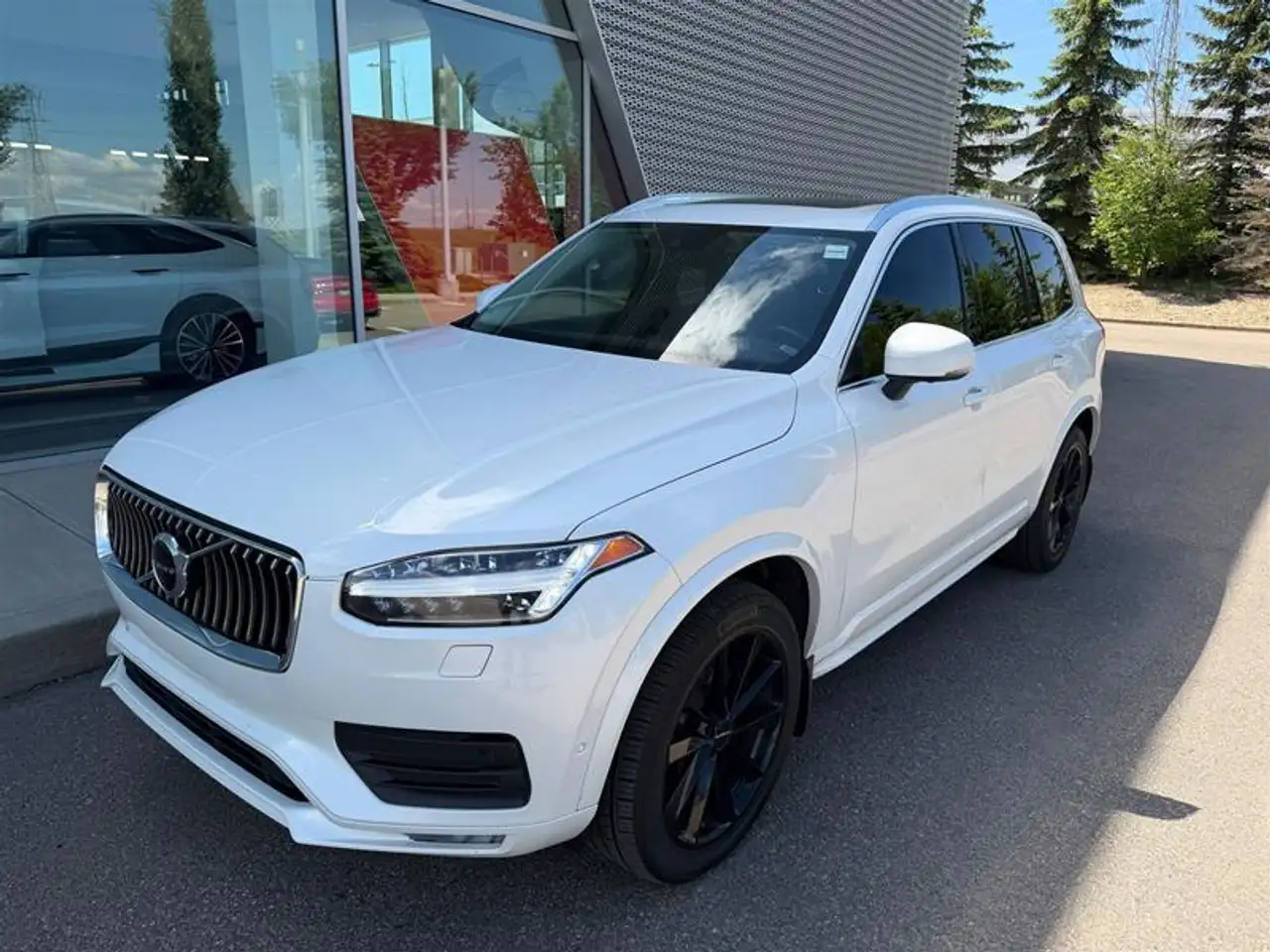 2022 Volvo XC90