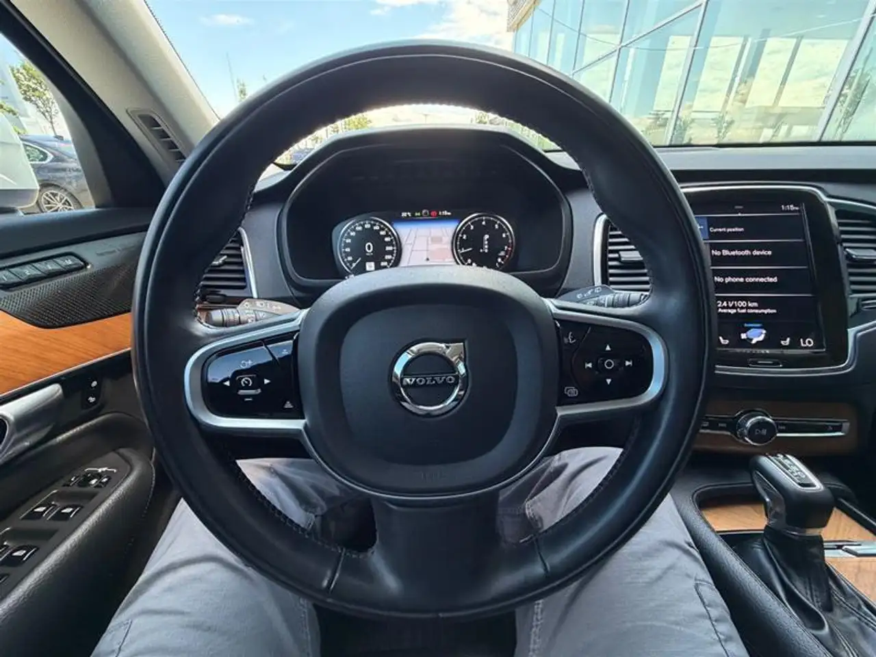 Volvo XC90 снимка Volvo XC90