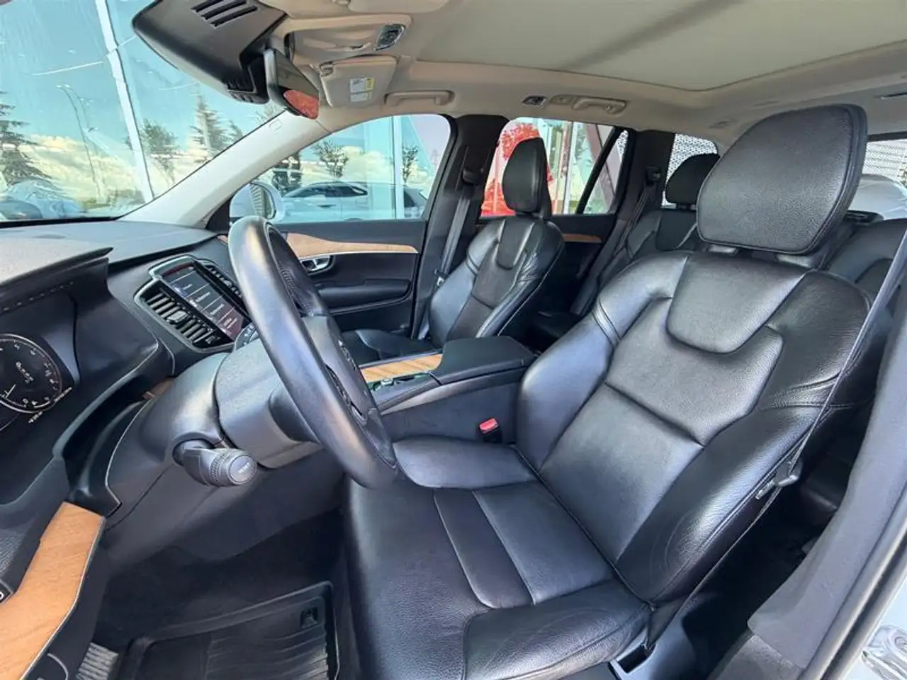 Volvo XC90 снимка Volvo XC90