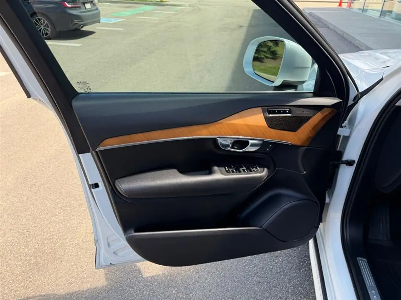 Volvo XC90 снимка Volvo XC90