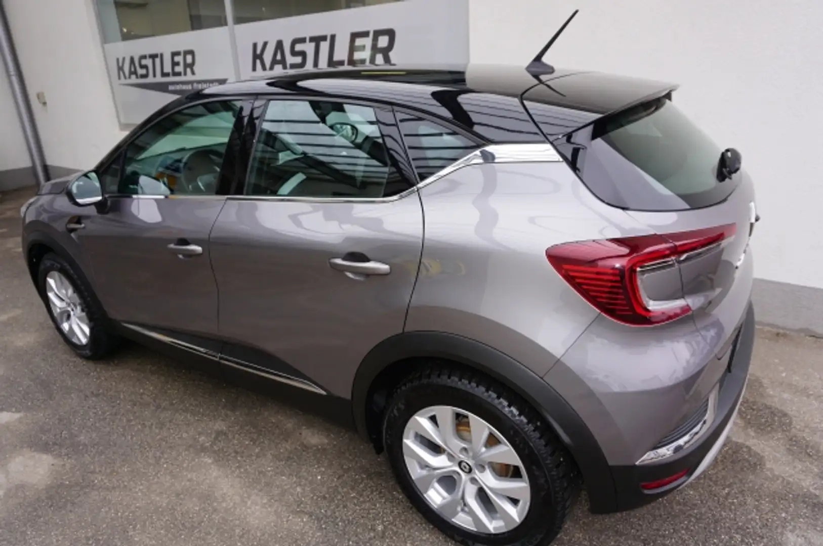 Renault Captur Intens TCe90 Grau - 2