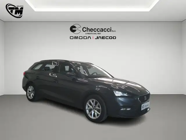 Seat Leon view 4