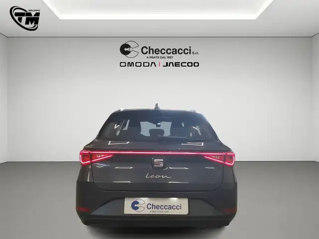 Seat Leon view 7