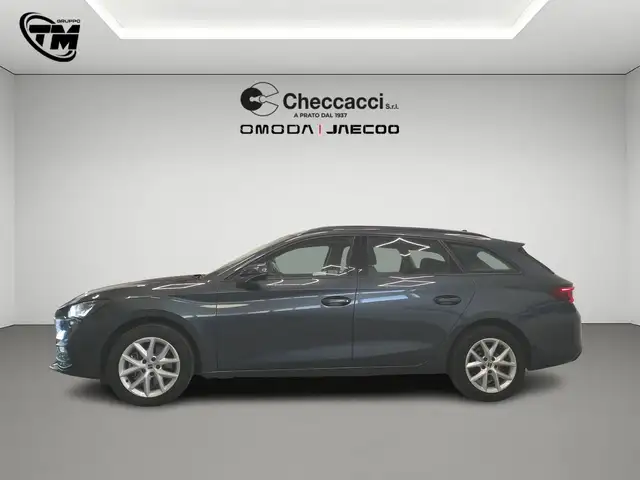 Seat Leon view 5
