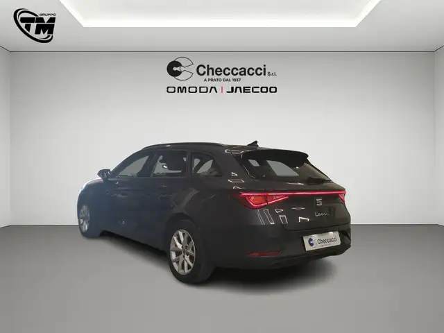 Seat Leon view 6