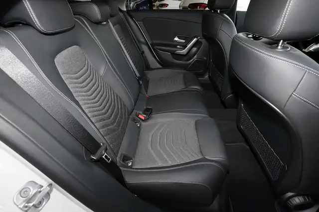 Mercedes-Benz CLA view 7