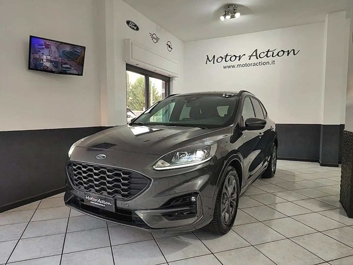 Ford Kuga 2.0 ecoblue ST-Line 2wd 120cv auto Grigio - 2