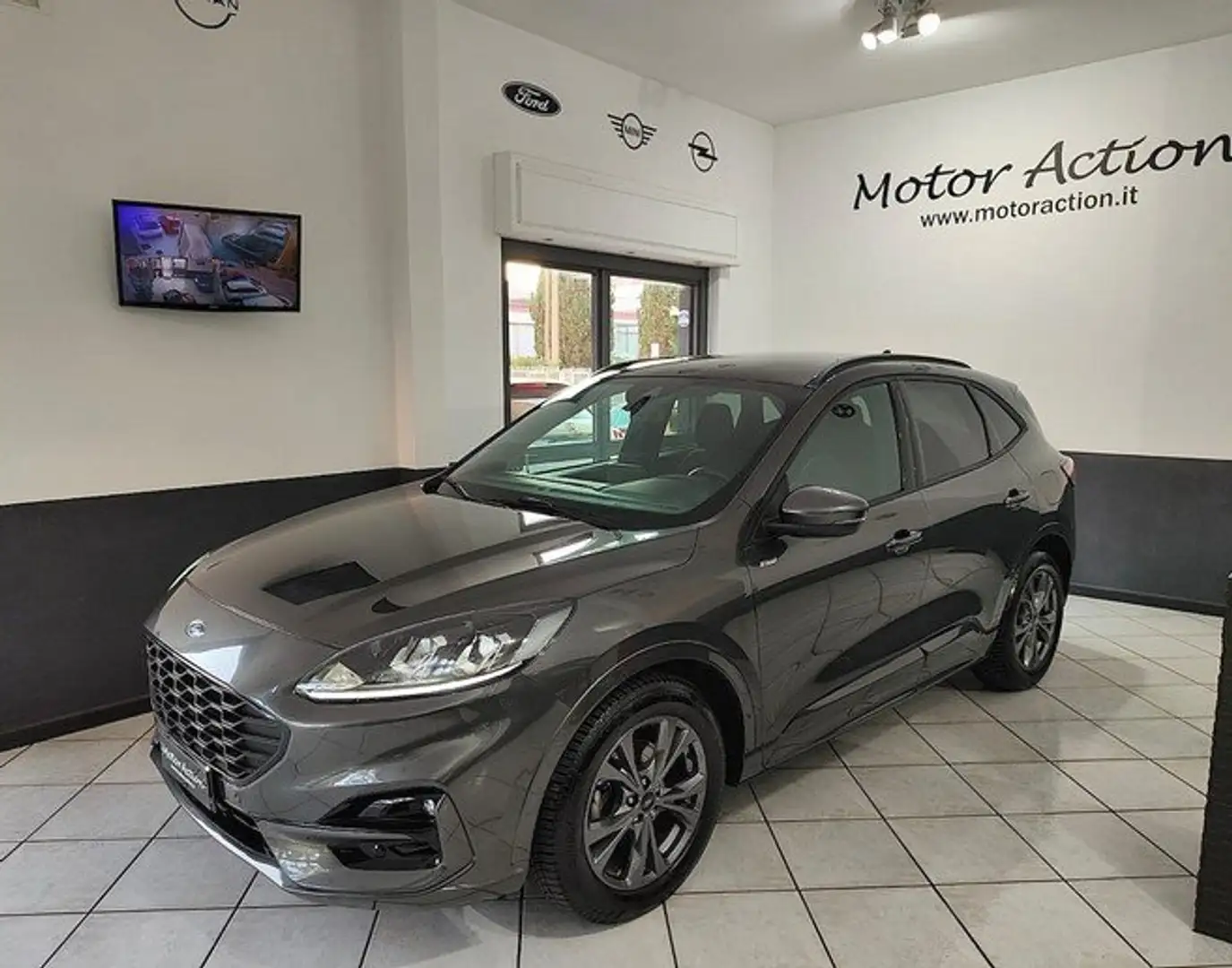 Ford Kuga 2.0 ecoblue ST-Line 2wd 120cv auto Grau - 1