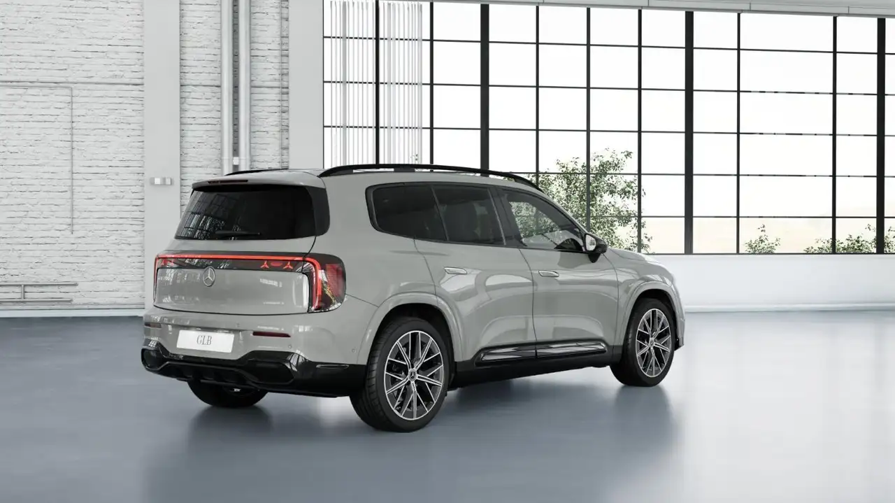 Mercedes-Benz GLB 2026