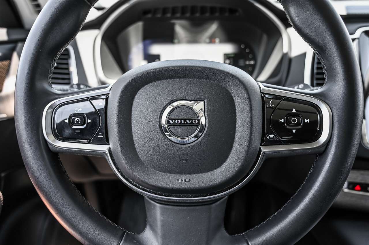 2024 Volvo XC90 T8 eAWD PHEV Ultimate Bright Theme 7-Seater 21 Inc thumb 16