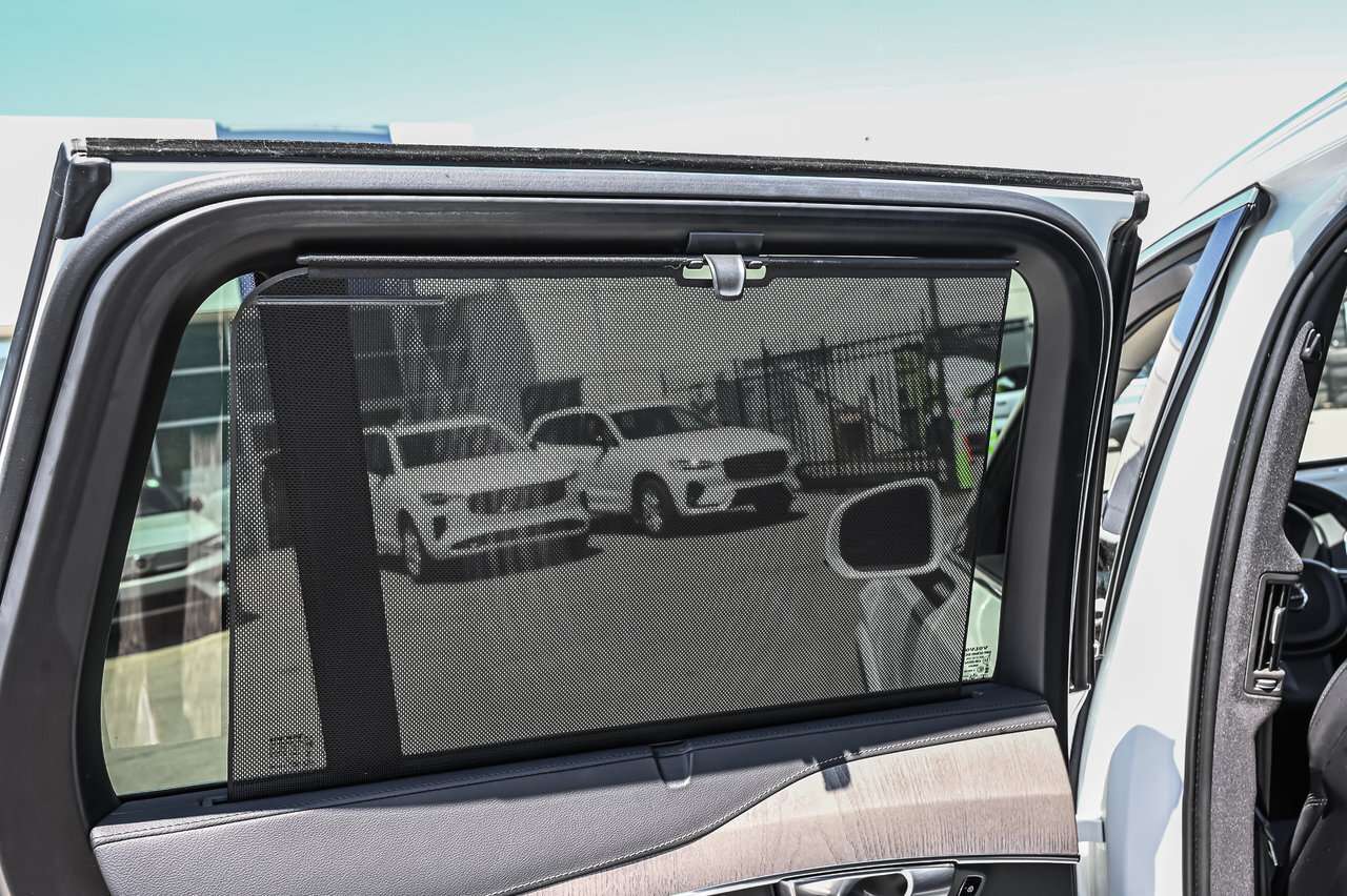 2024 Volvo XC90 T8 eAWD PHEV Ultimate Bright Theme 7-Seater 21 Inc thumb 22