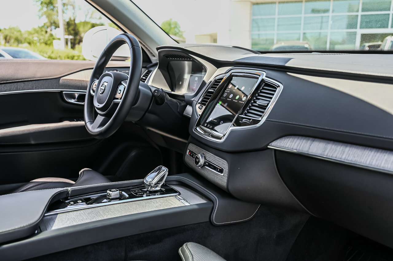 2024 Volvo XC90 T8 eAWD PHEV Ultimate Bright Theme 7-Seater 21 Inc thumb 28