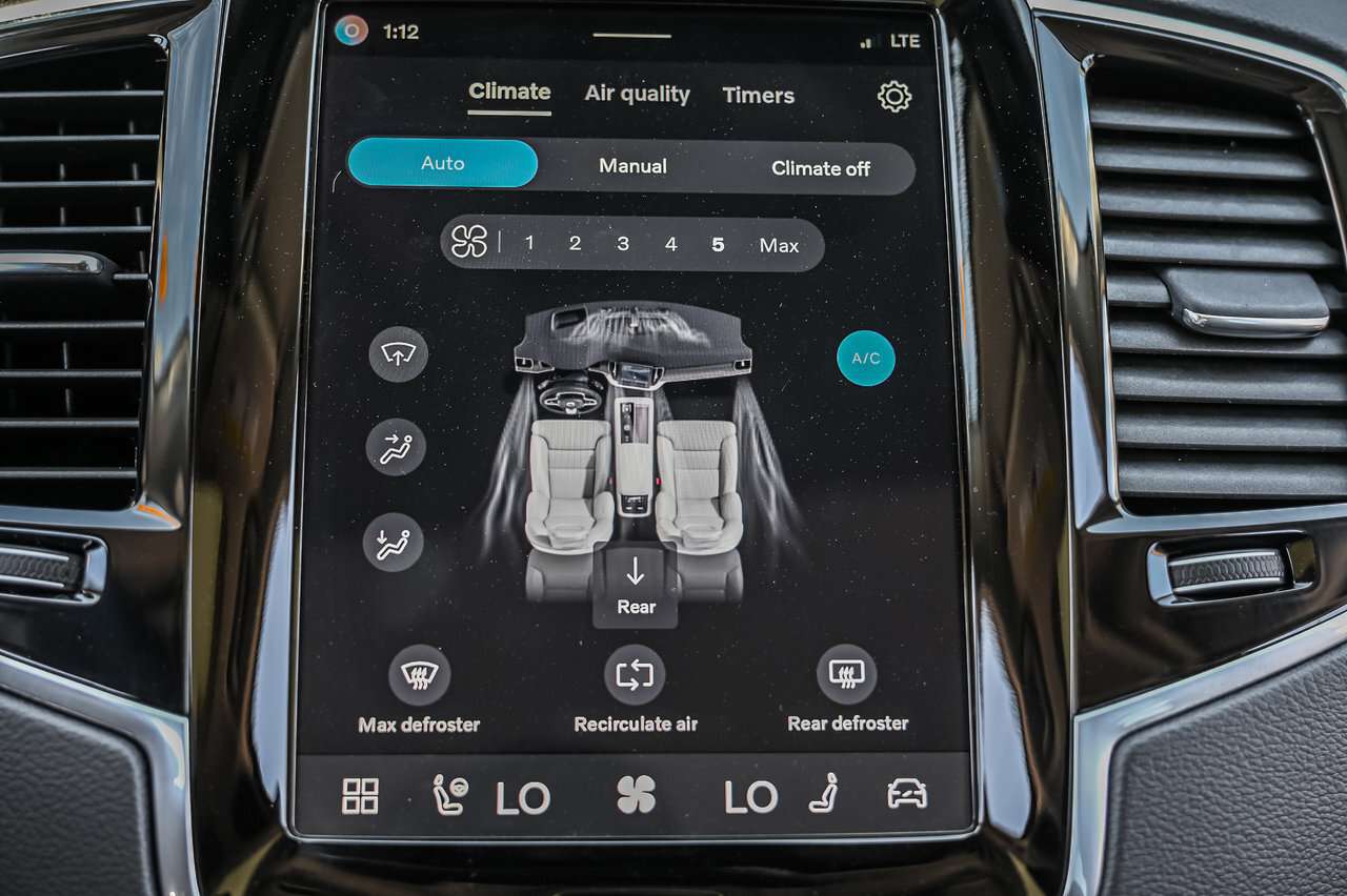 2024 Volvo XC90 T8 eAWD PHEV Ultimate Bright Theme 7-Seater 21 Inc thumb 20