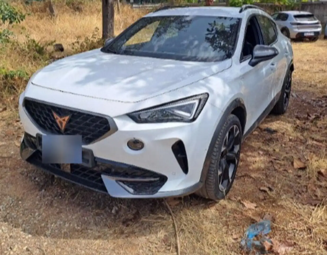 CUPRA Formentor 1.4 eHybrid NAVI KAMERA LED LM19 Weiß - 2