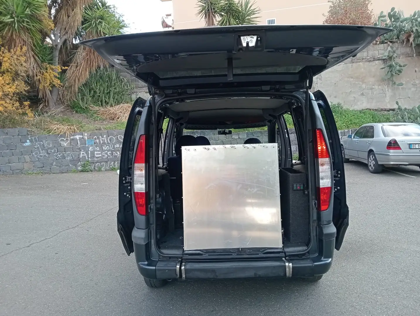 Fiat Doblo Pianale ribassato trasporto disabili Mavi - 2