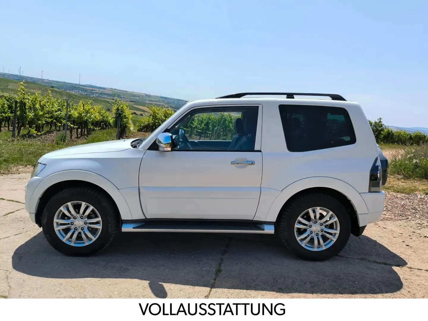 Mitsubishi Pajero 3,2 DI-D 4WD Top Automatik nur 51.000 km Blanc - 2