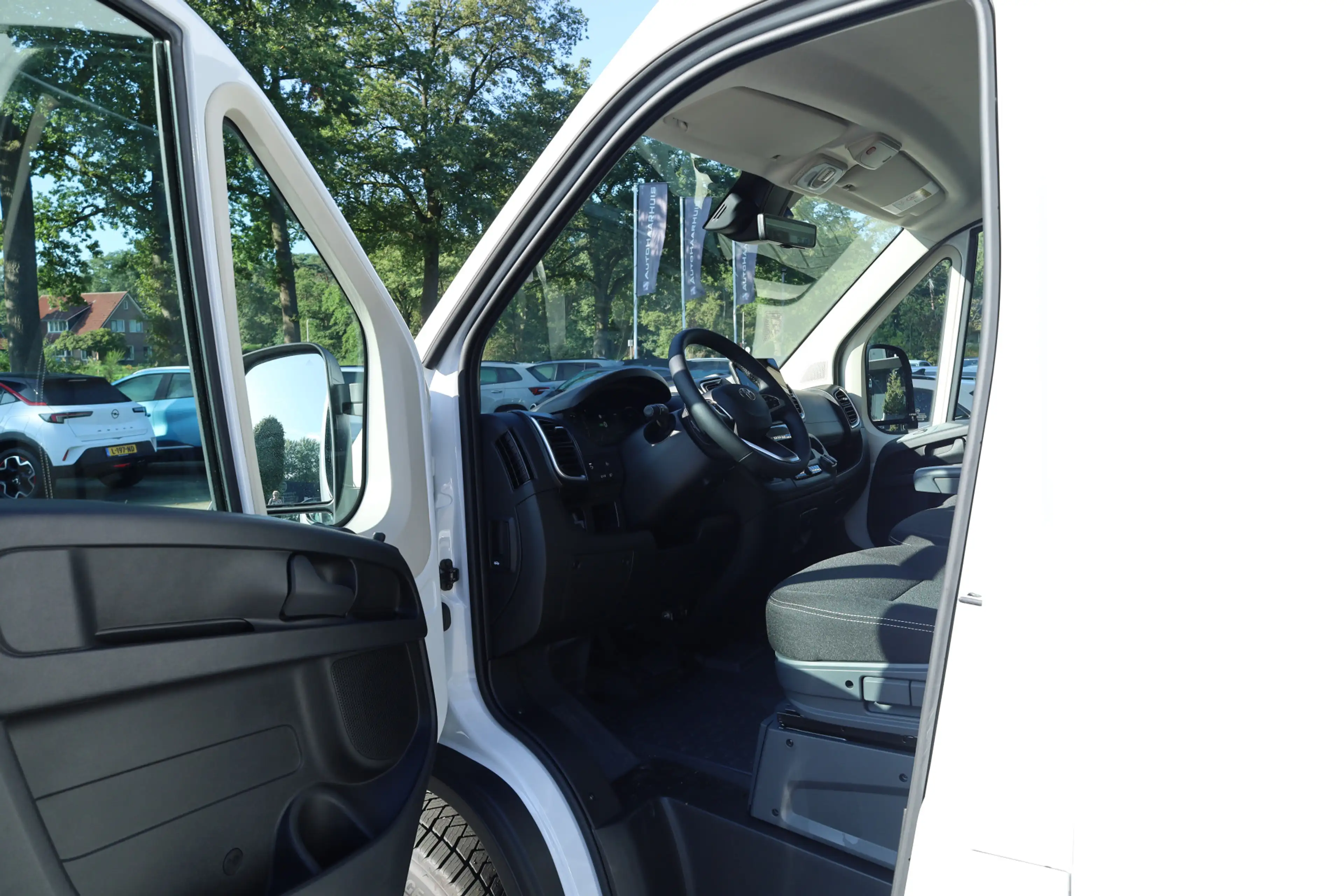 Toyota Proace Max Electric 3.5t L3H2 Navigator Heavy 110 kWh | 2.400 — photo 13