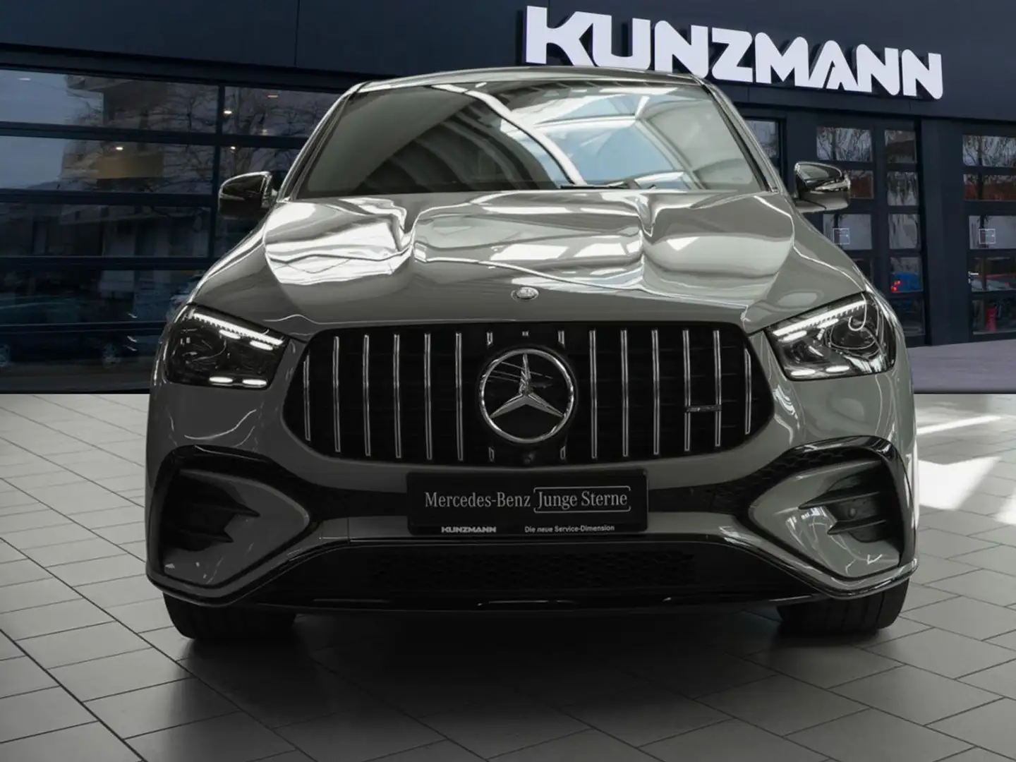 Mercedes-Benz GLE 53 AMG 4M+ Coupé Night Panorama AHK 22 Zoll Grau - 2