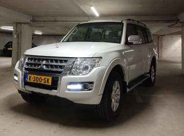 Mitsubishi Pajero 3.8 GLS, V6, 4WD, 5 drs, 7 seats