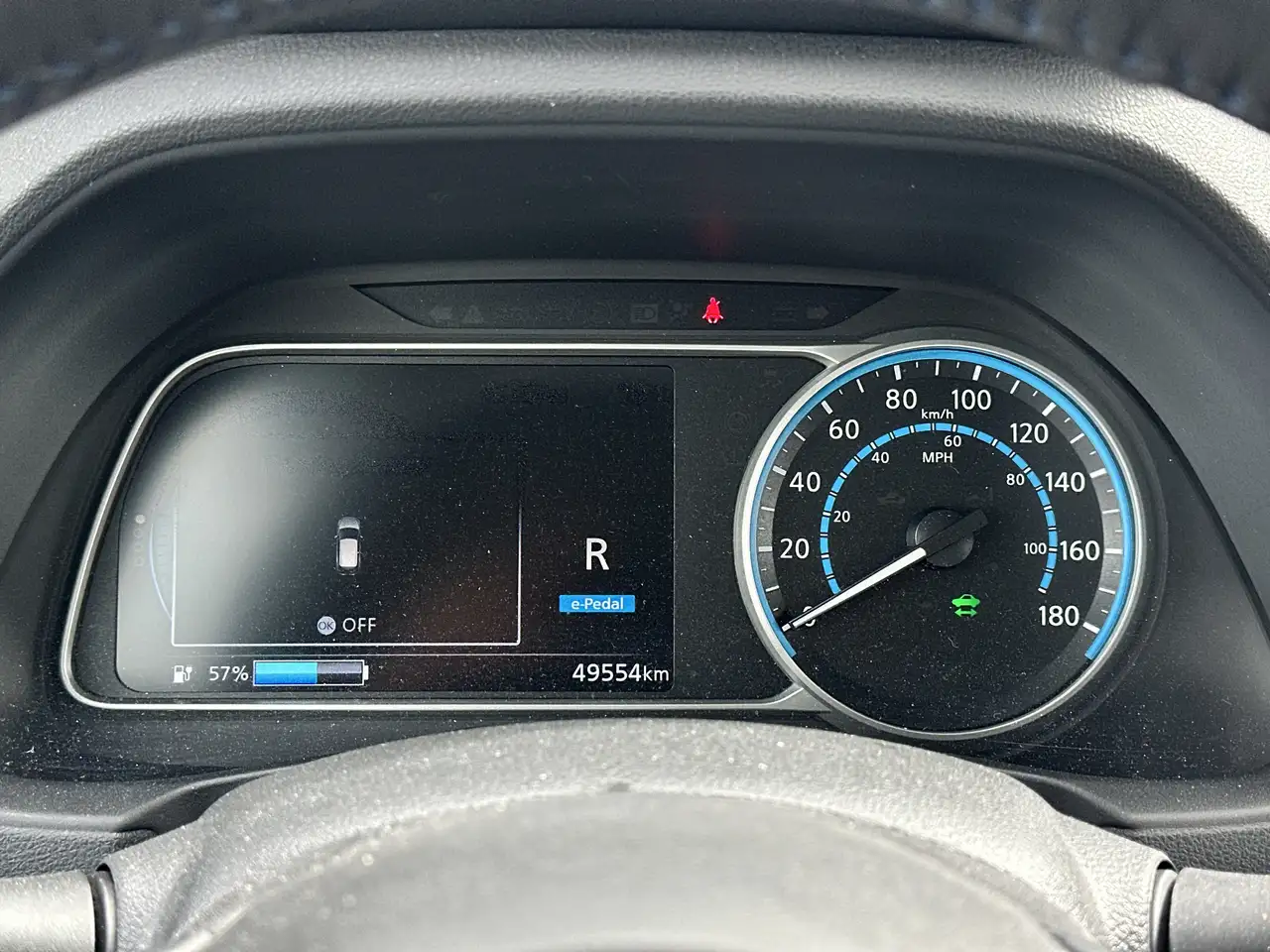 Nissan Leaf снимка Nissan Leaf
