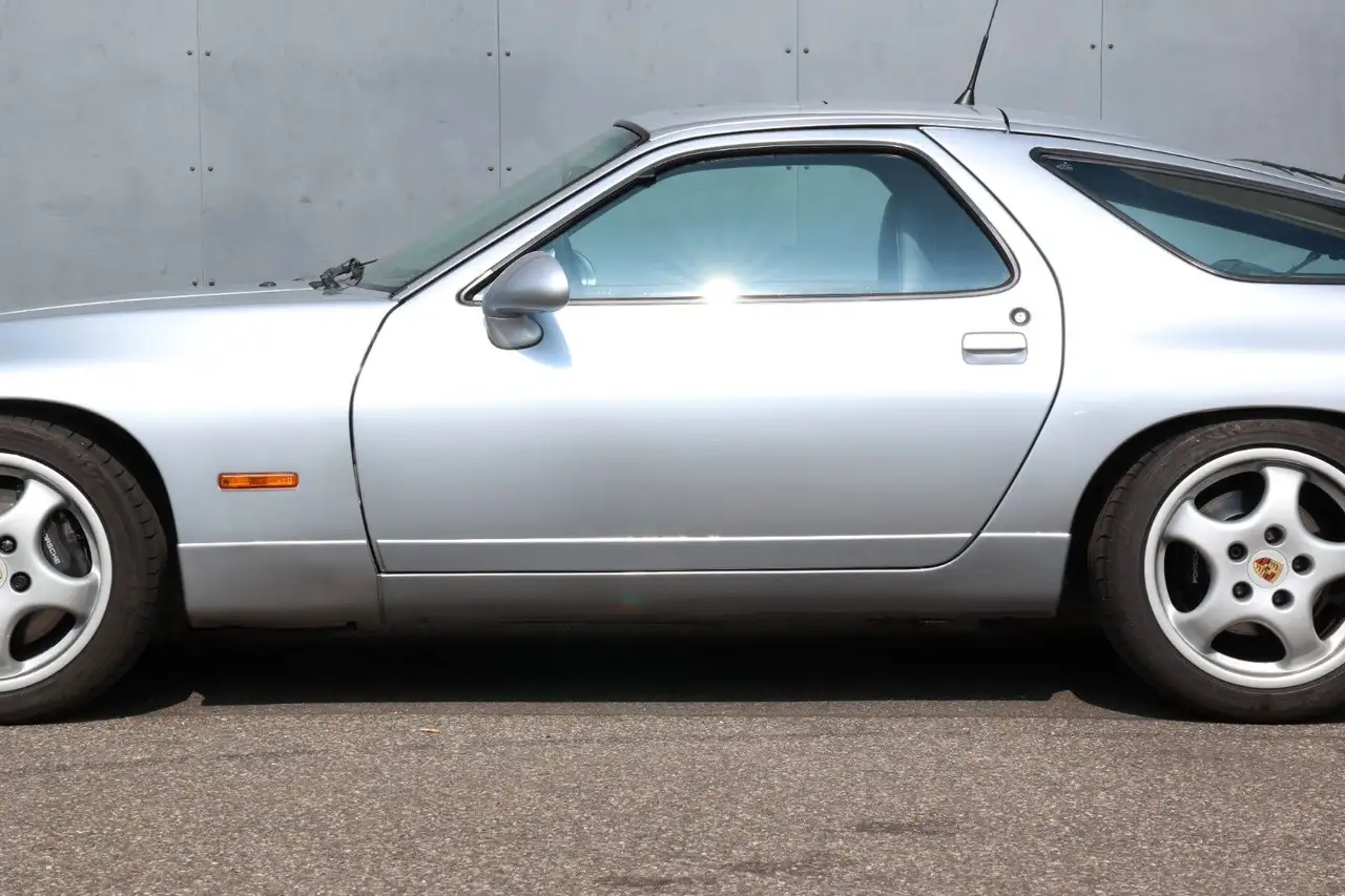 Porsche 928 GTS, geringe Laufleistung, foto 10