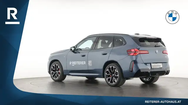 BMW X3 view 4