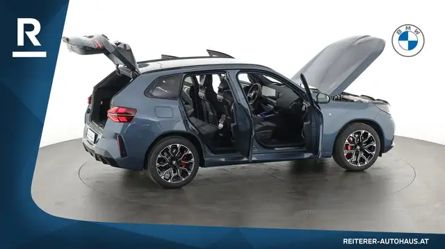 BMW X3 view 12